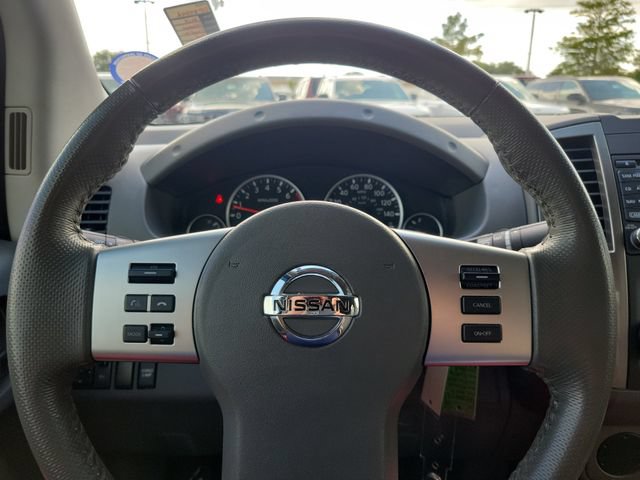 Used 2019 Nissan Frontier SL RWD image 19