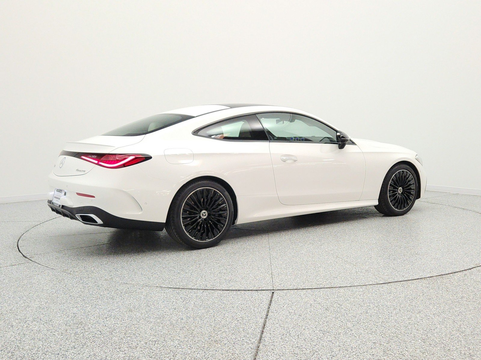 New 2026 Mercedes-Benz CLE 300 4MATIC Coupe image 5