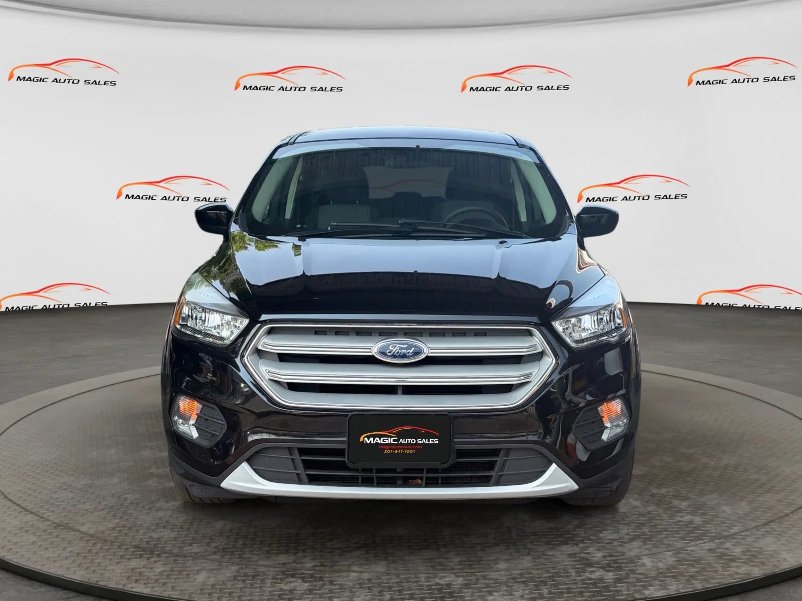 Used 2019 Ford Escape SE AWD/4WD image 3