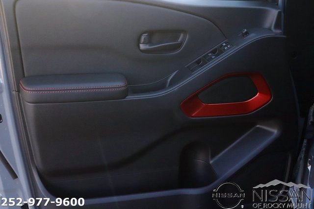 New 2026 Nissan Frontier PRO-4X w/ Pro-4x Convenience Package image 11