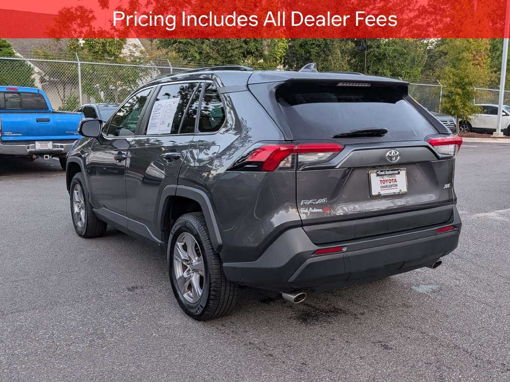 Certified 2025 Toyota RAV4 XLE FWD image 7