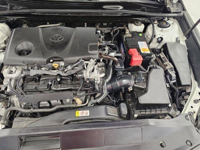 Used 2020 Toyota Camry SE image 37