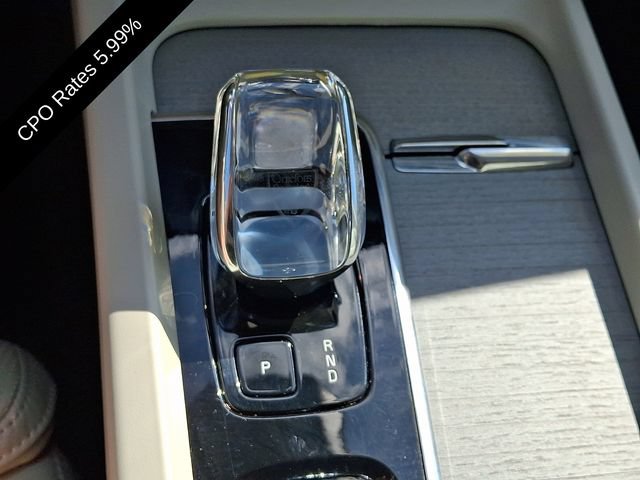 Certified 2023 Volvo XC60 B6 Ultimate w/ Protection Package Premier AWD/4WD image 18