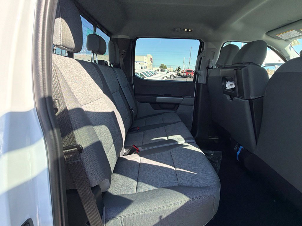 New 2027 Ford F350 XL w/ STX Appearance Package AWD/4WD image 32