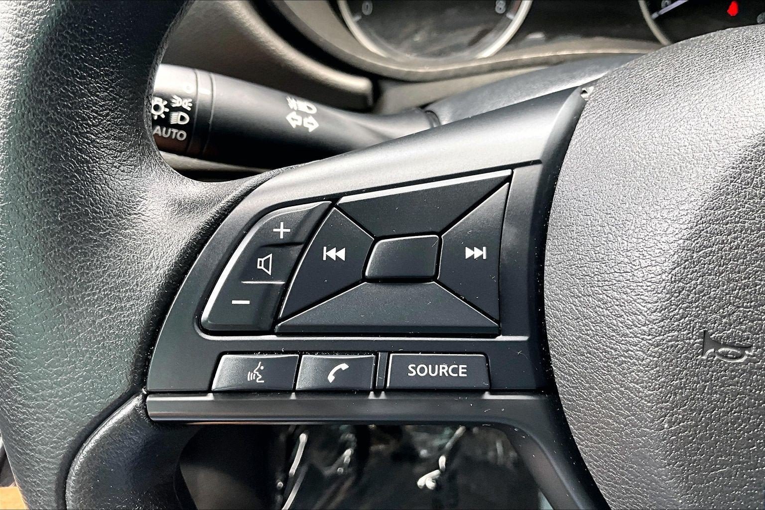 Used 2025 Nissan Versa S w/ S Plus Package FWD image 16