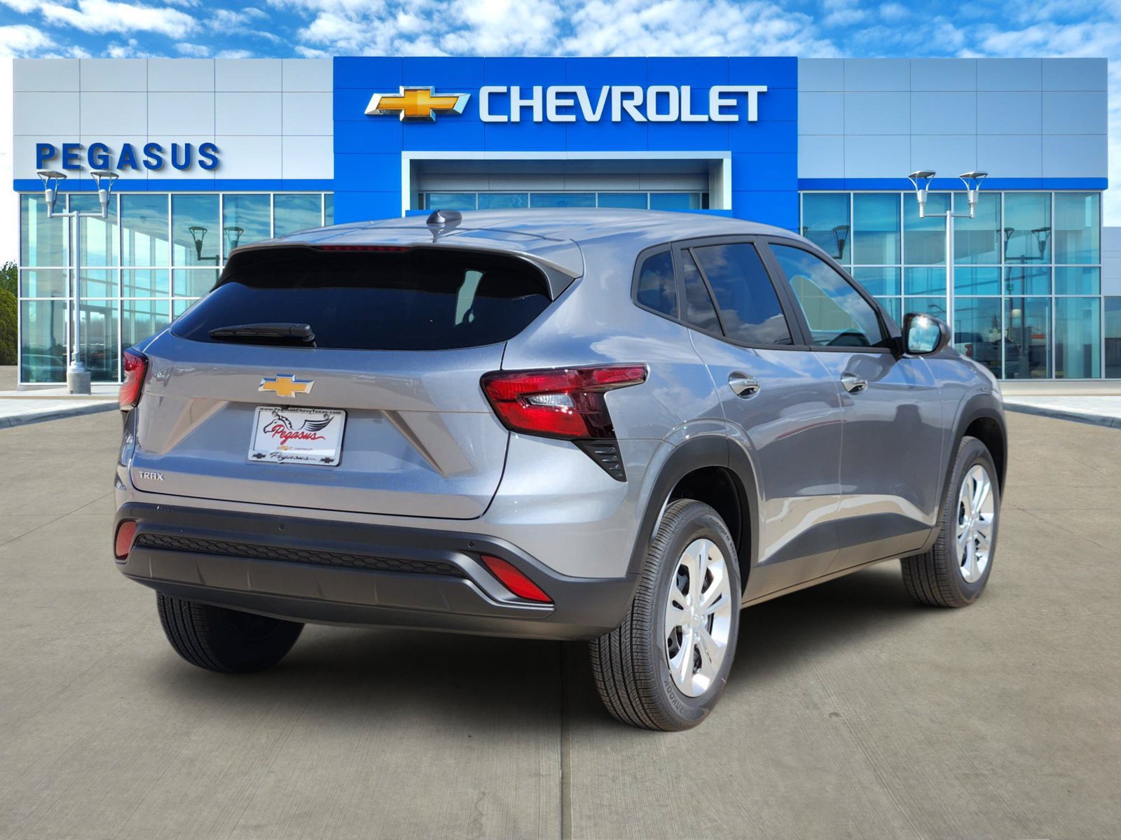 New 2026 Chevrolet Trax LS w/ Driver Confidence Package FWD image 4