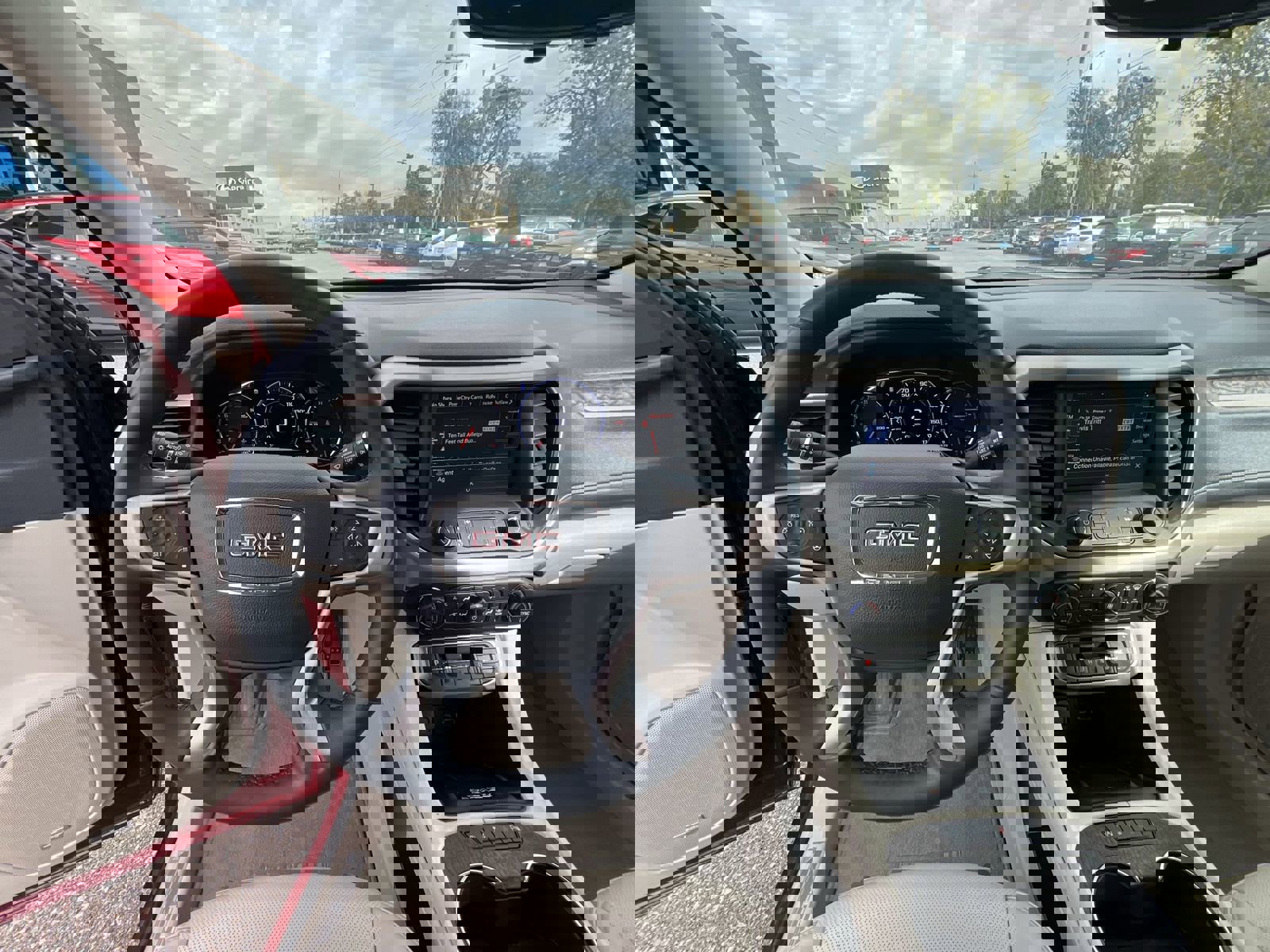 Used 2023 GMC Acadia Denali w/ Denali Ultimate Package image 11