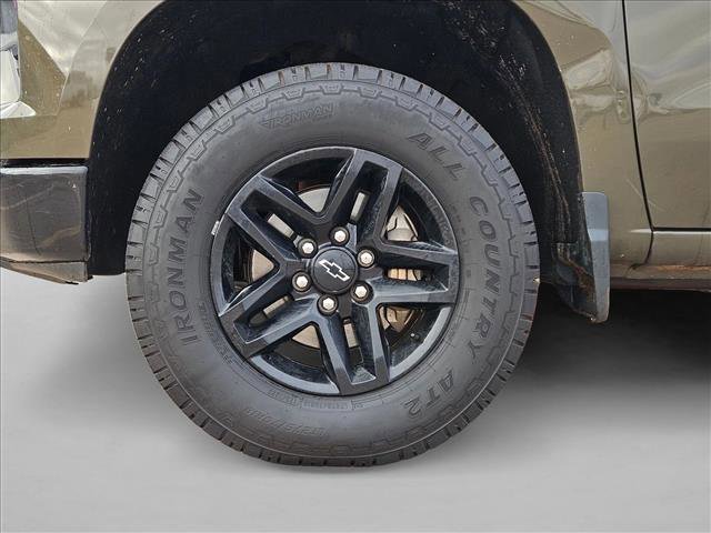 Used 2023 Chevrolet Silverado 1500 Custom Trail Boss image 22