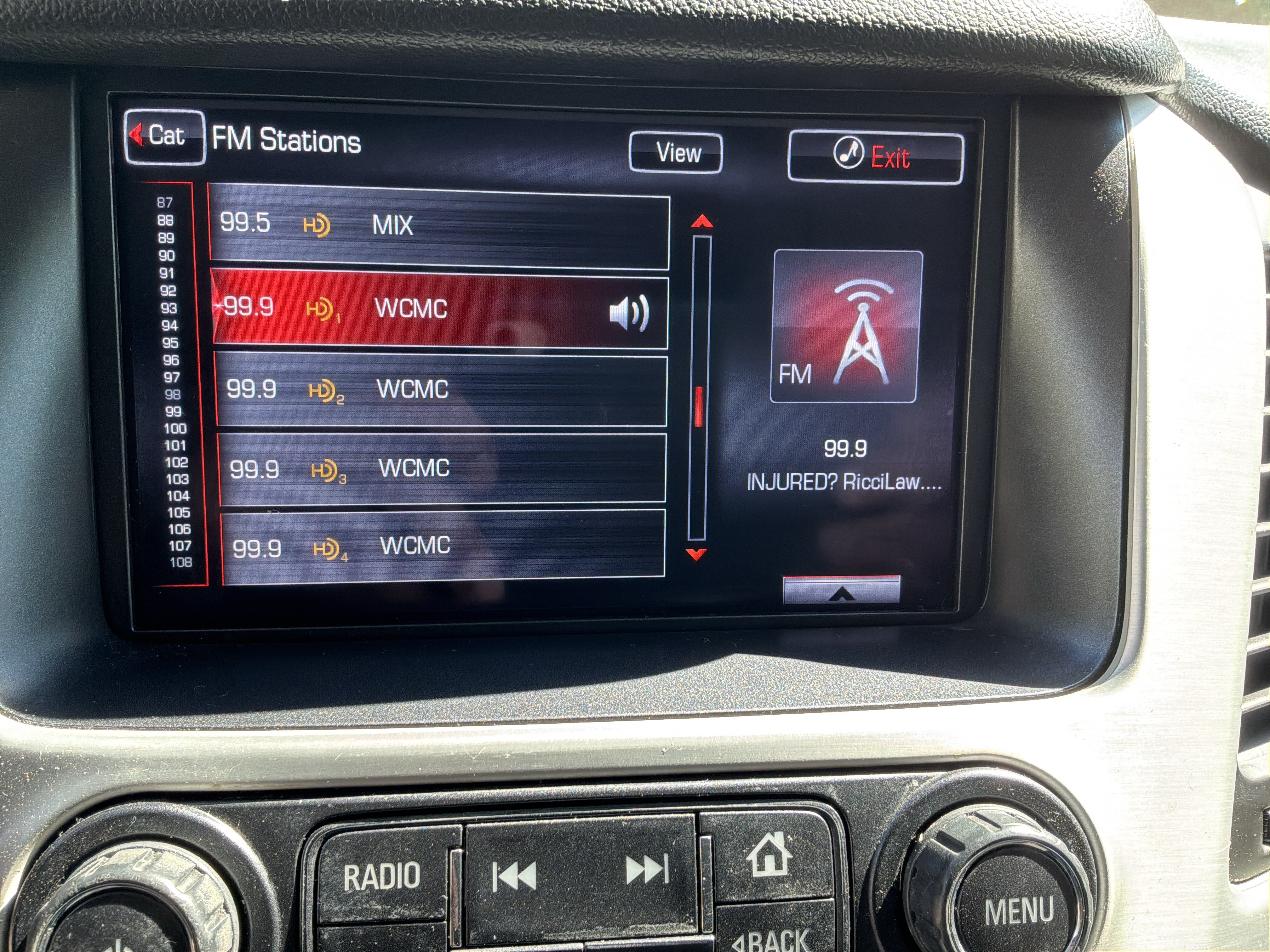 Used 2015 GMC Yukon SLE AWD/4WD image 27