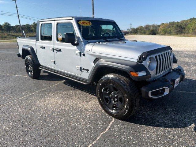 Used 2023 Jeep Gladiator Sport w/ Trailer Tow Package image 1
