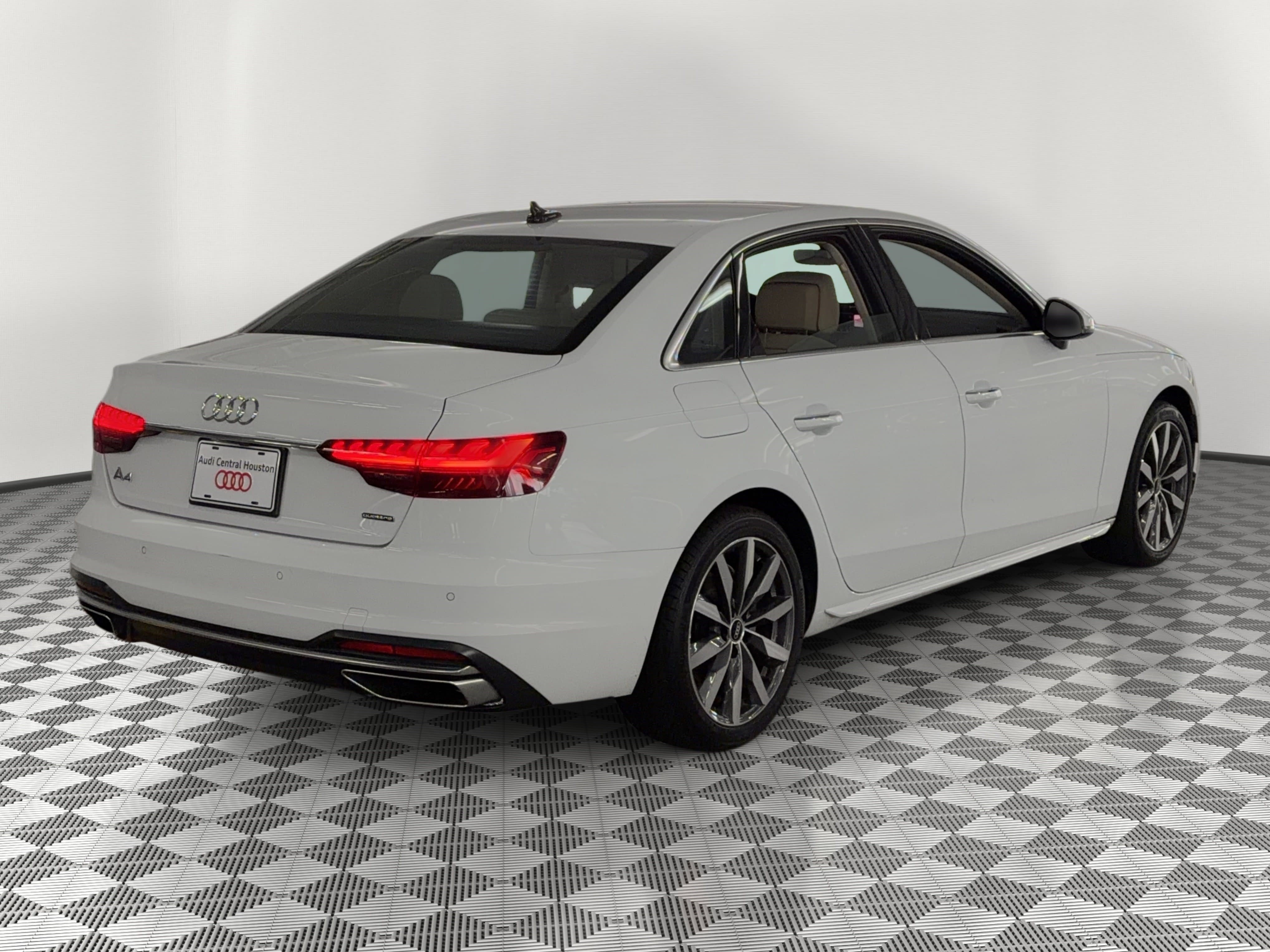 Used 2023 Audi A4 2.0T Premium w/ Convenience Package AWD/4WD image 9