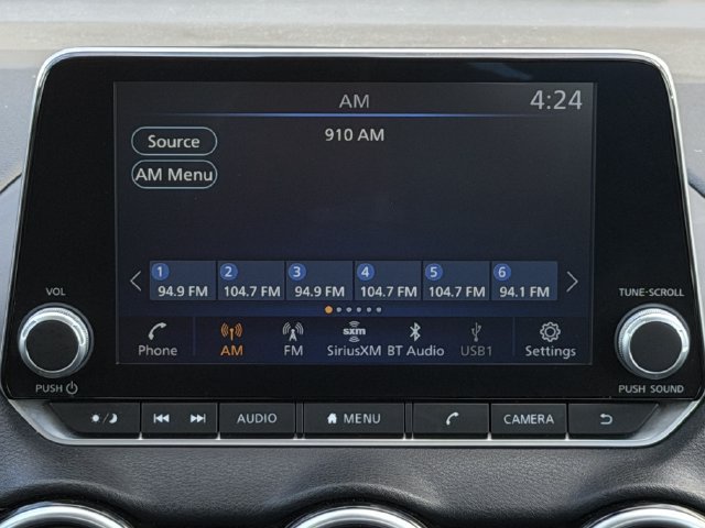 Used 2024 Nissan Sentra SV FWD image 18