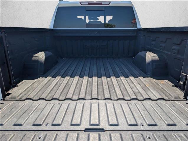 Used 2021 GMC Sierra 1500 SLT w/ SLT Premium Plus Package AWD/4WD image 6