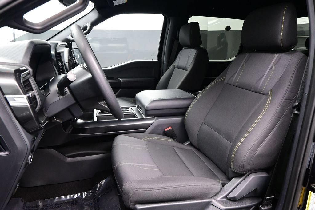 Used 2025 Ford F150 STX w/ Equipment Group 200A RWD image 9