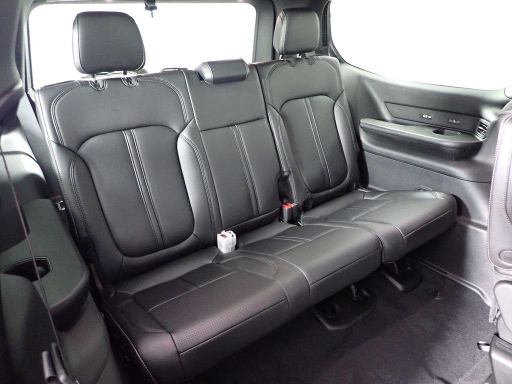 New 2026 Jeep Grand Wagoneer 4WD w/ Quick Order Packge 29V Upland image 43