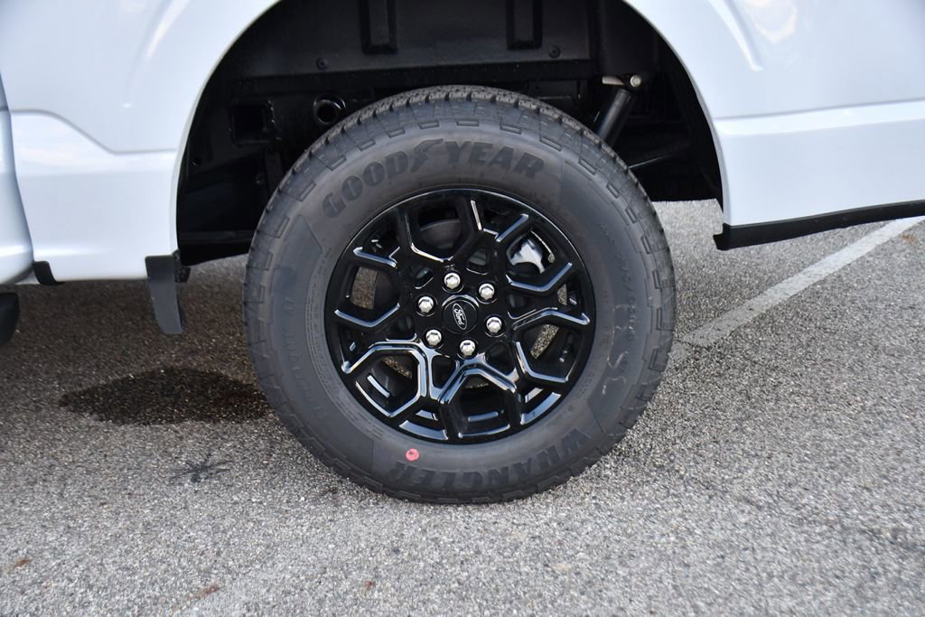 New 2025 Ford F150 XLT w/ Equipment Group 302A MID image 20