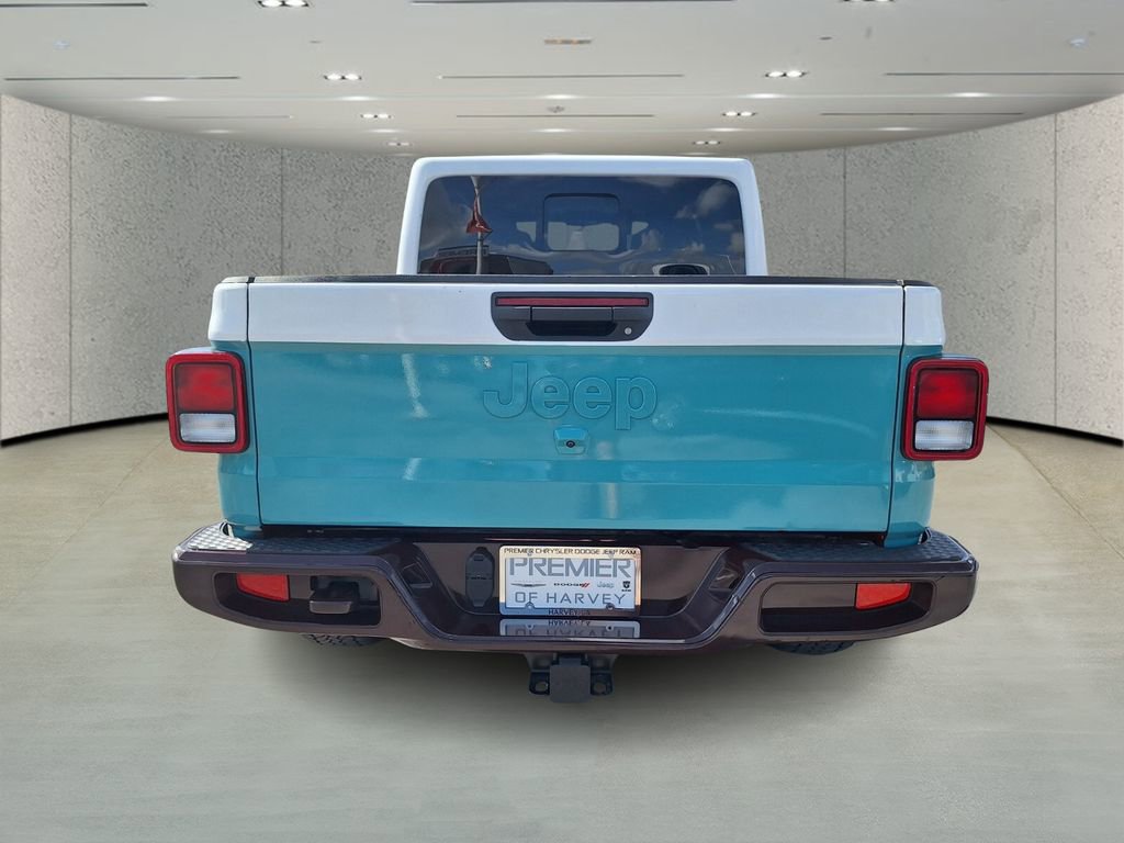 Used 2024 Jeep Gladiator Sport image 4