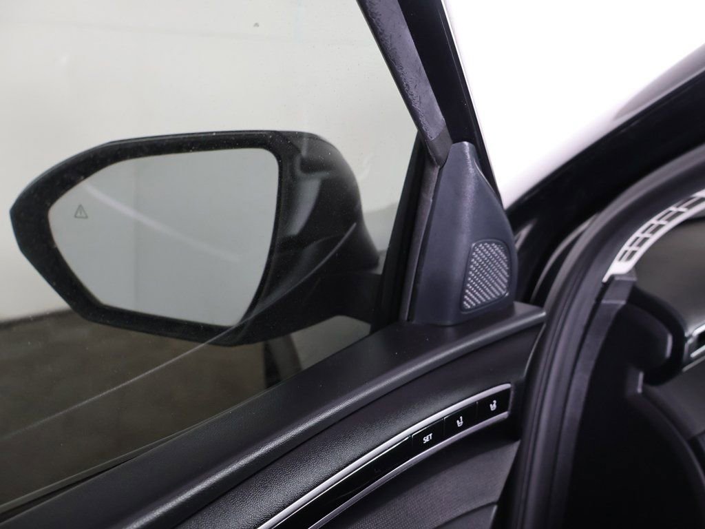 Used 2023 Hyundai Tucson Limited w/ Cargo Package image 36