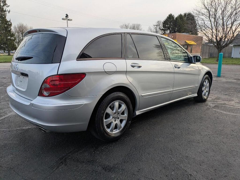 Used 2006 Mercedes-Benz R 350 4MATIC image 6