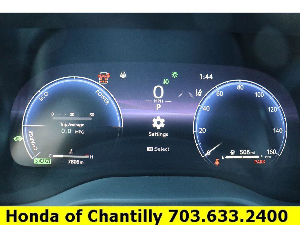 Used 2025 Toyota Sienna XLE Woodland Edition image 9