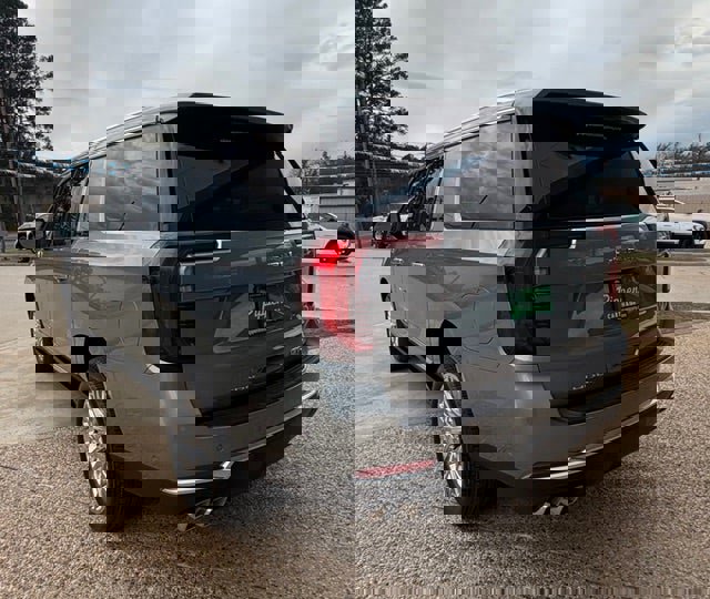 New 2026 GMC Yukon XL Denali w/ Sun & Power Step Package image 6