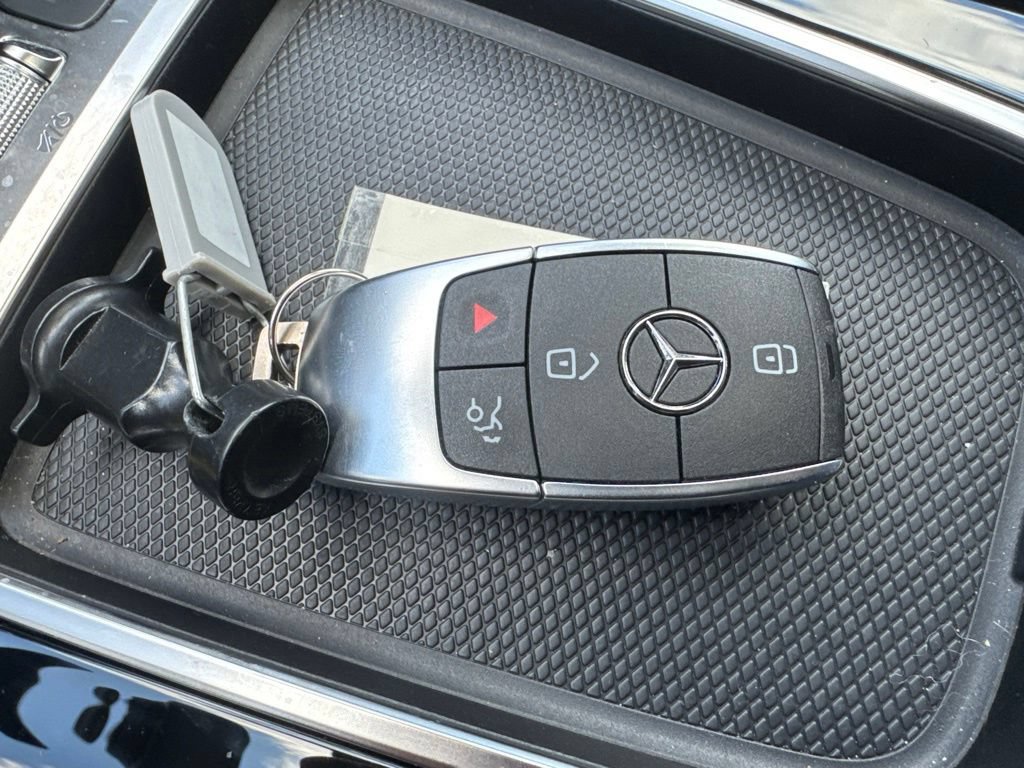 Used 2026 Mercedes-Benz GLB 250 4MATIC image 22