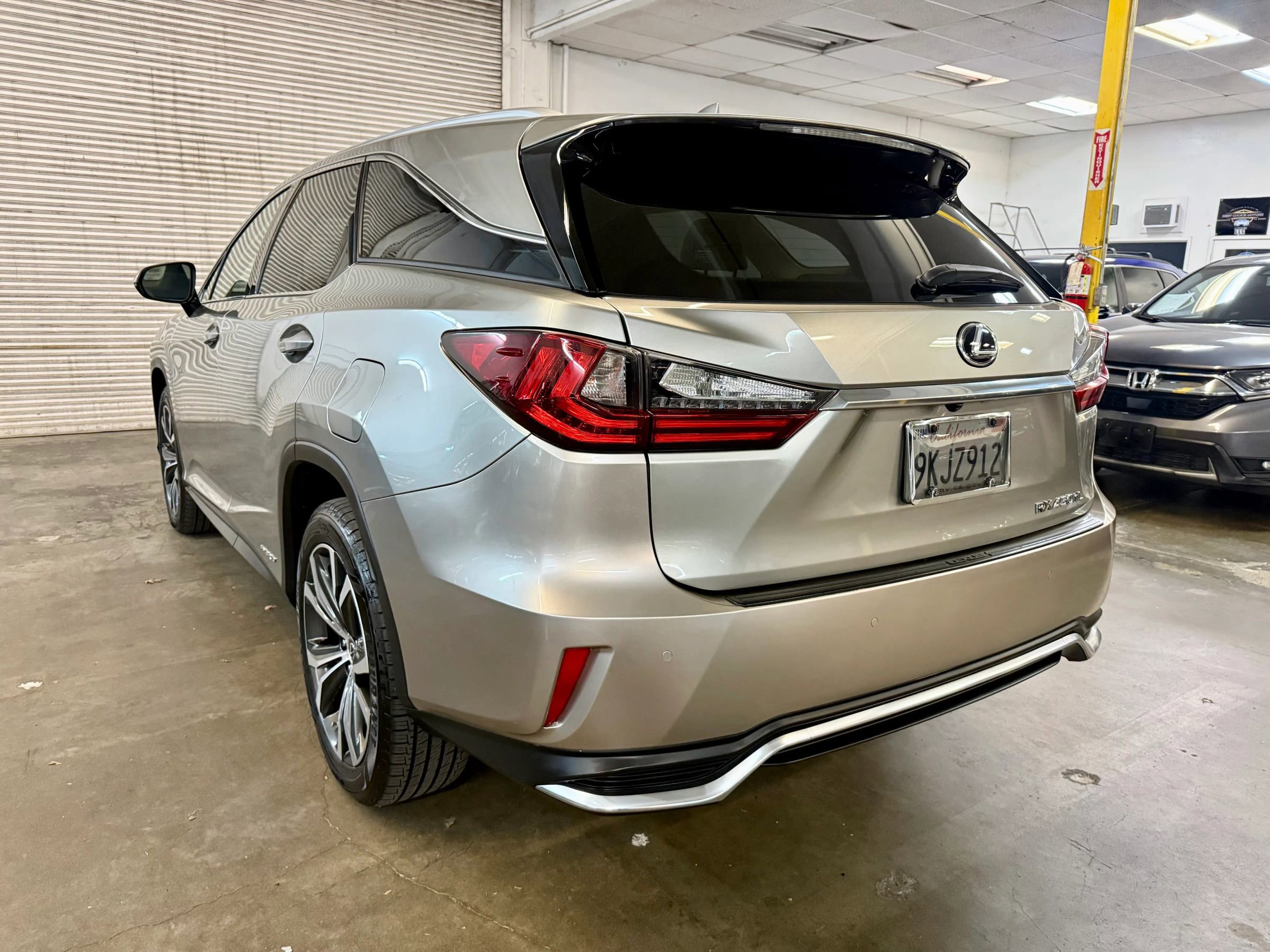 Used 2020 Lexus RX 450hL AWD w/ Premium Package image 7