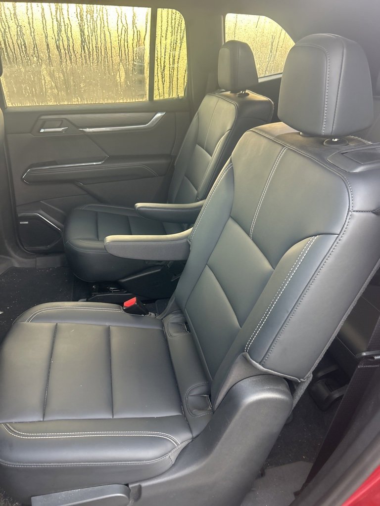 Used 2024 GMC Acadia Elevation w/ Trailering Package image 5