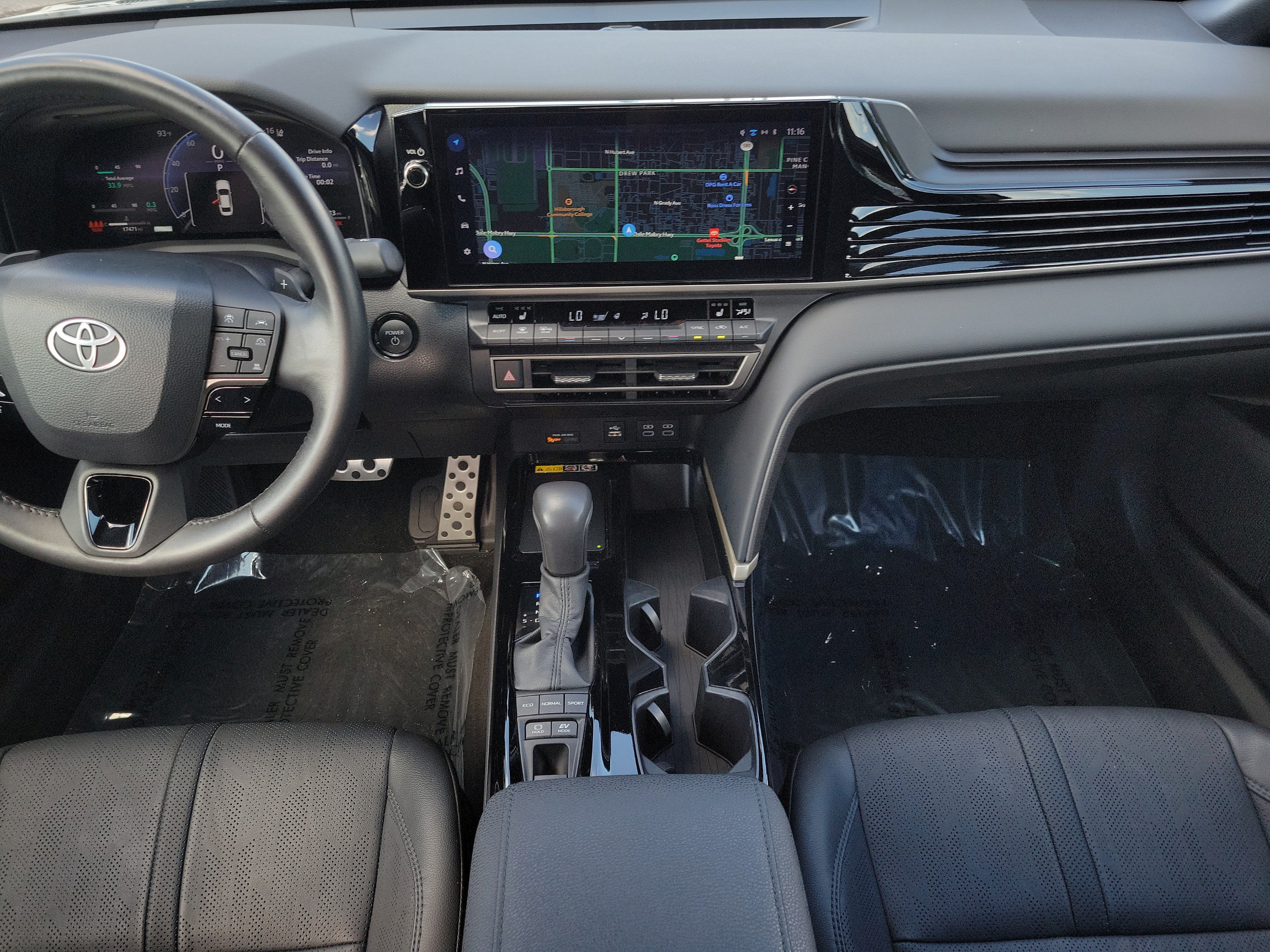 Used 2026 Toyota Camry XSE FWD image 14