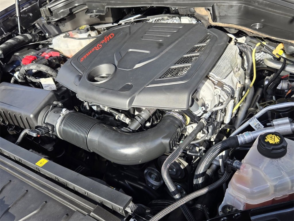 Used 2021 Alfa Romeo Stelvio Ti Sport image 19