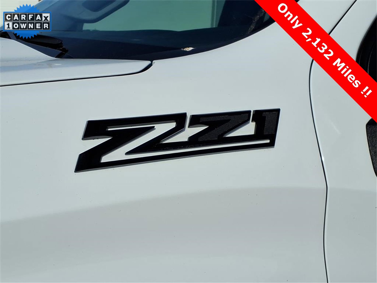 Used 2025 Chevrolet Silverado 1500 Custom Trail Boss w/ LPO, Dark Essentials Package image 9