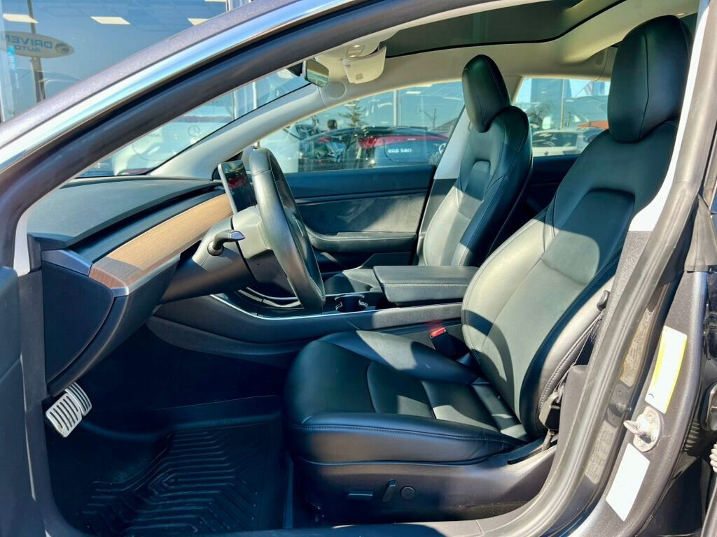 Used 2019 Tesla Model 3 Performance AWD/4WD image 14