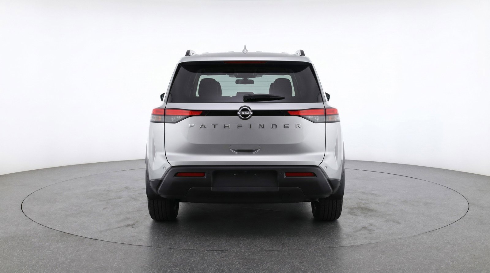 Used 2025 Nissan Pathfinder SV image 7