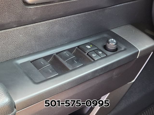 Used 2023 Toyota Tundra SR5 AWD/4WD image 32