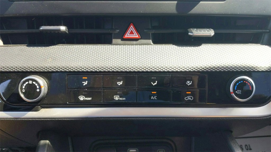 Used 2024 Kia Sportage LX image 26