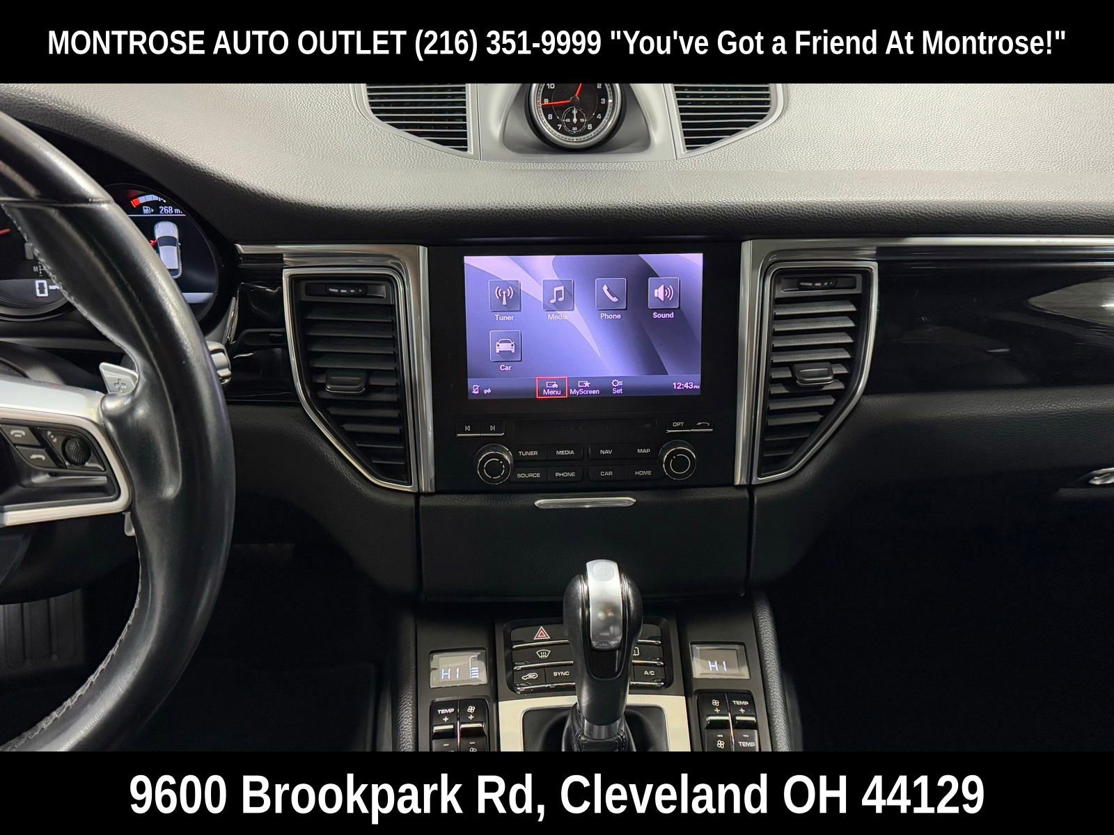 Used 2017 Porsche Macan image 25