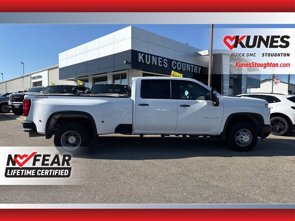 Used 2024 Chevrolet Silverado 3500 W/T image 11