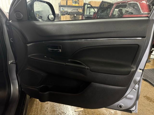 Used 2024 Mitsubishi Outlander Sport AWD image 12