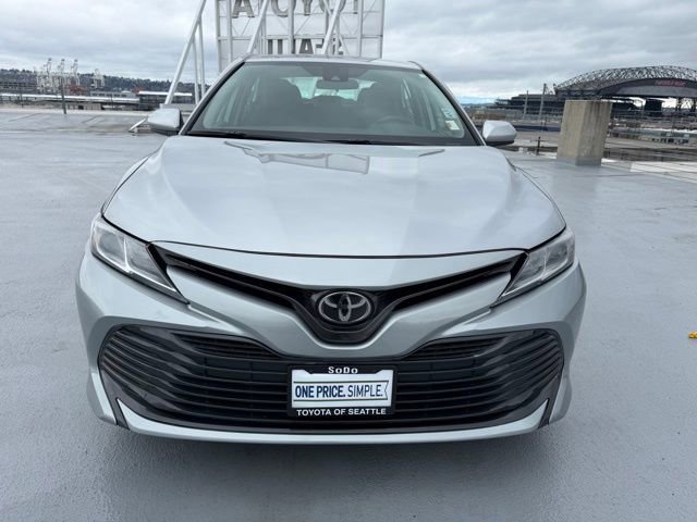 Used 2020 Toyota Camry LE image 8