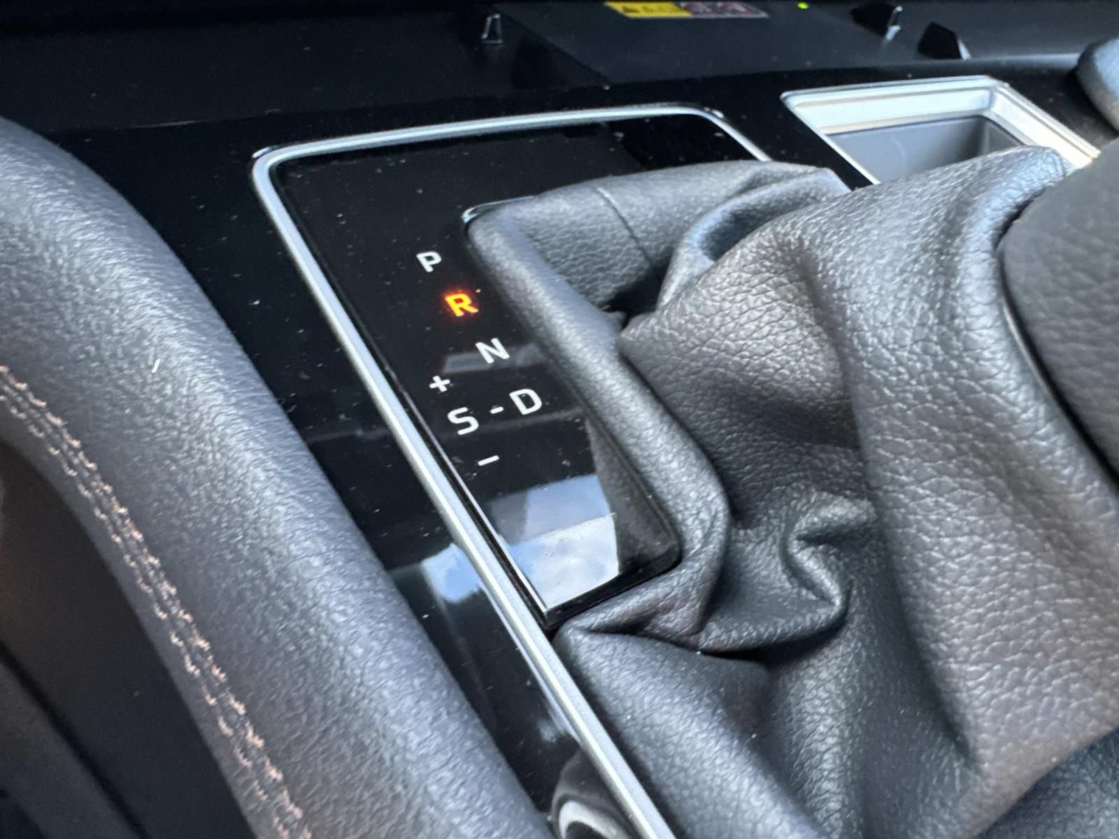 New 2026 Toyota Sienna Platinum AWD/4WD image 19