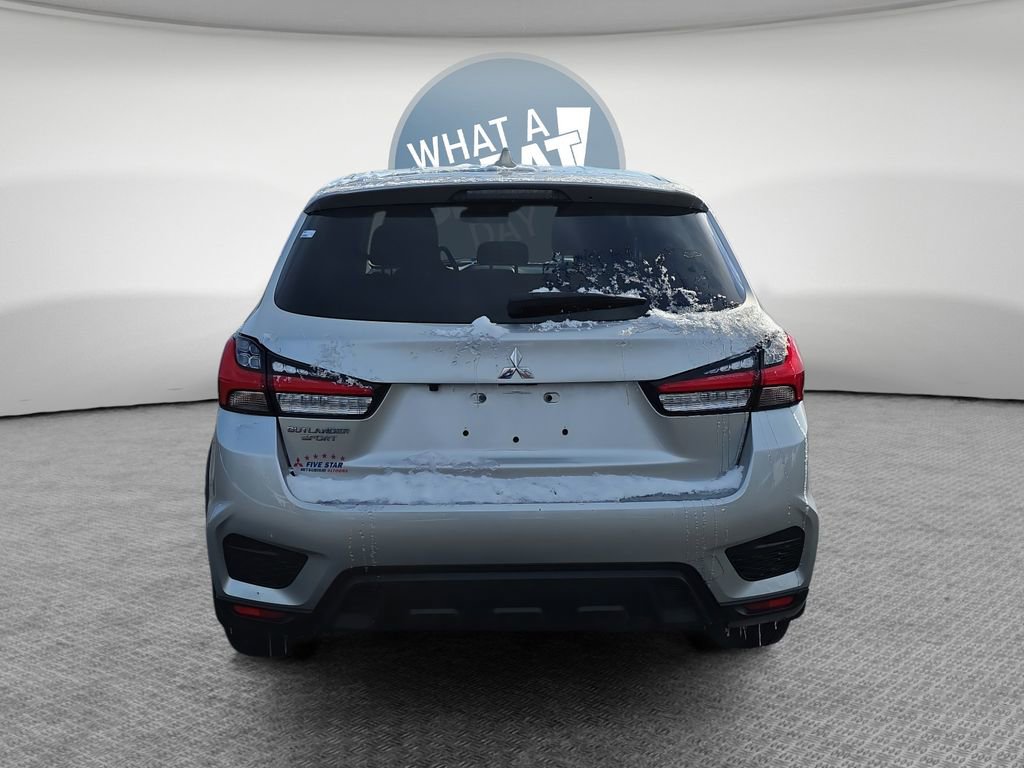 Used 2022 Mitsubishi Outlander Sport SE image 5