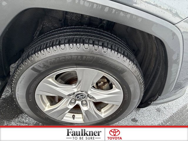 Certified 2023 Toyota RAV4 XLE w/ Convenience Package image 19