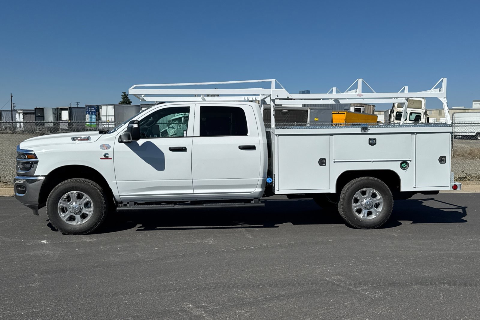 New 2026 RAM 3500 Tradesman w/ Chrome Appearance Group A AWD/4WD image 6