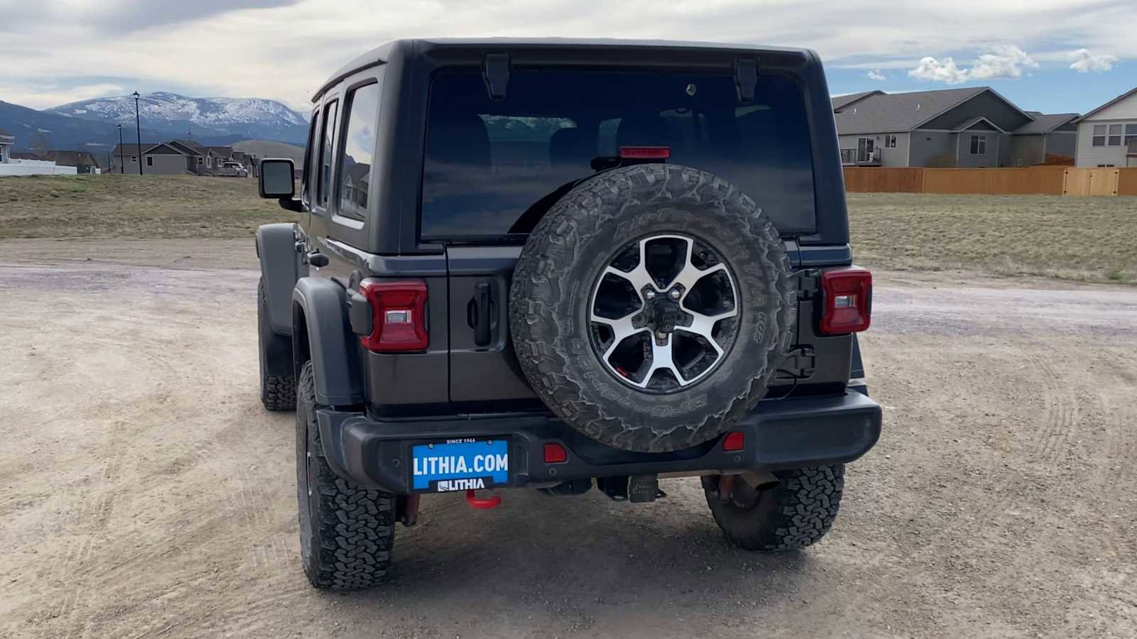 Used 2022 Jeep Wrangler Unlimited Rubicon w/ Safety Group image 3