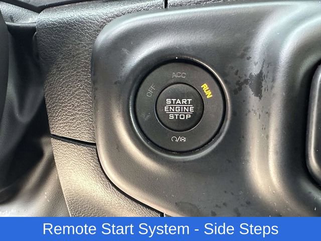 Used 2023 Jeep Wrangler Unlimited Sahara w/ Cold Weather Group image 9