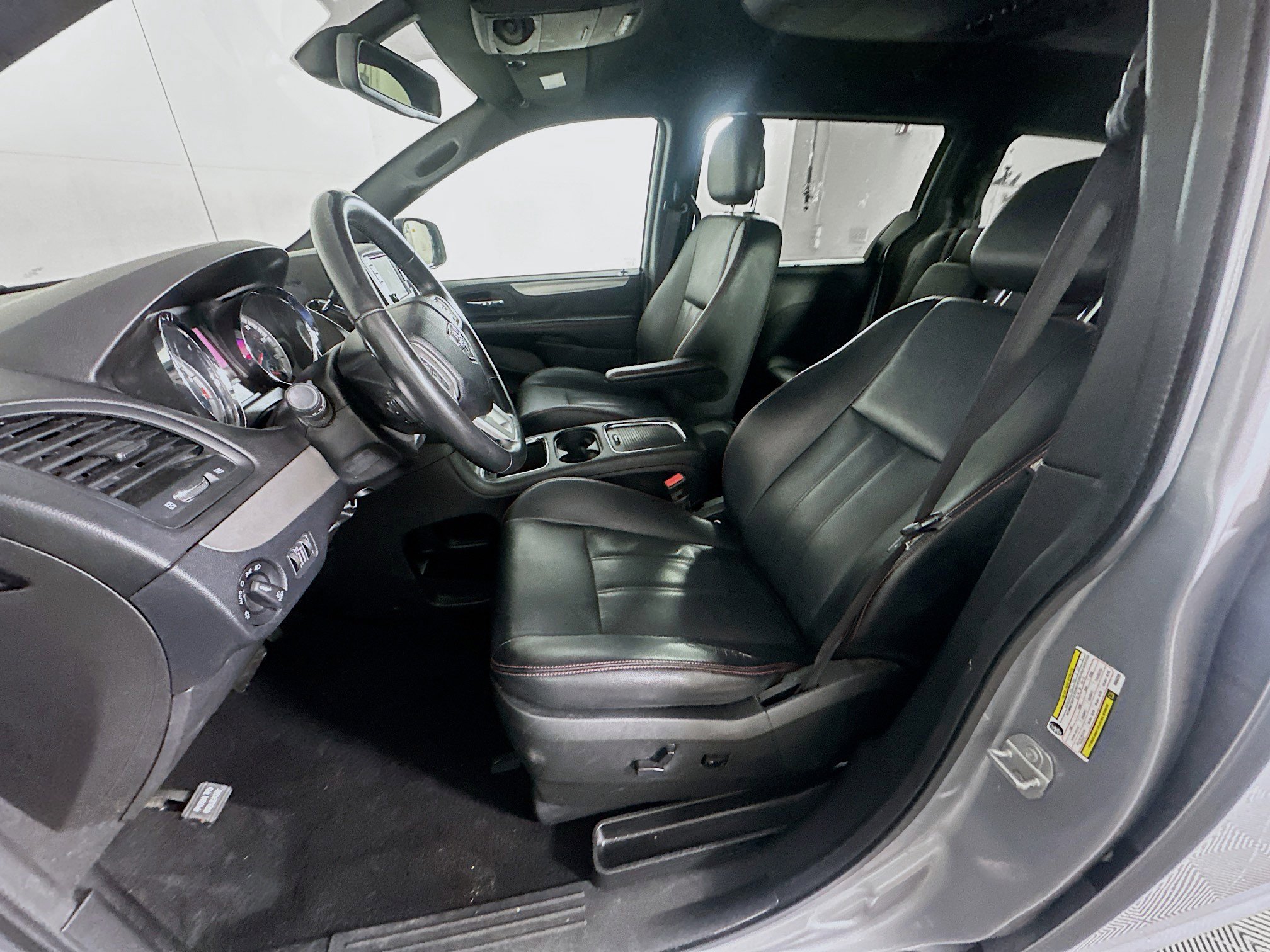 Used 2019 Dodge Grand Caravan GT image 13