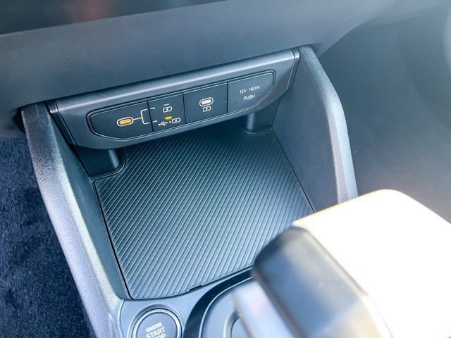 New 2025 Kia K4 LXS image 25