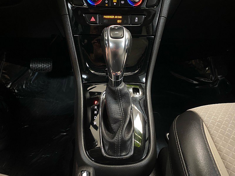 Used 2019 Buick Encore Sport Touring w/ Safety Package image 21