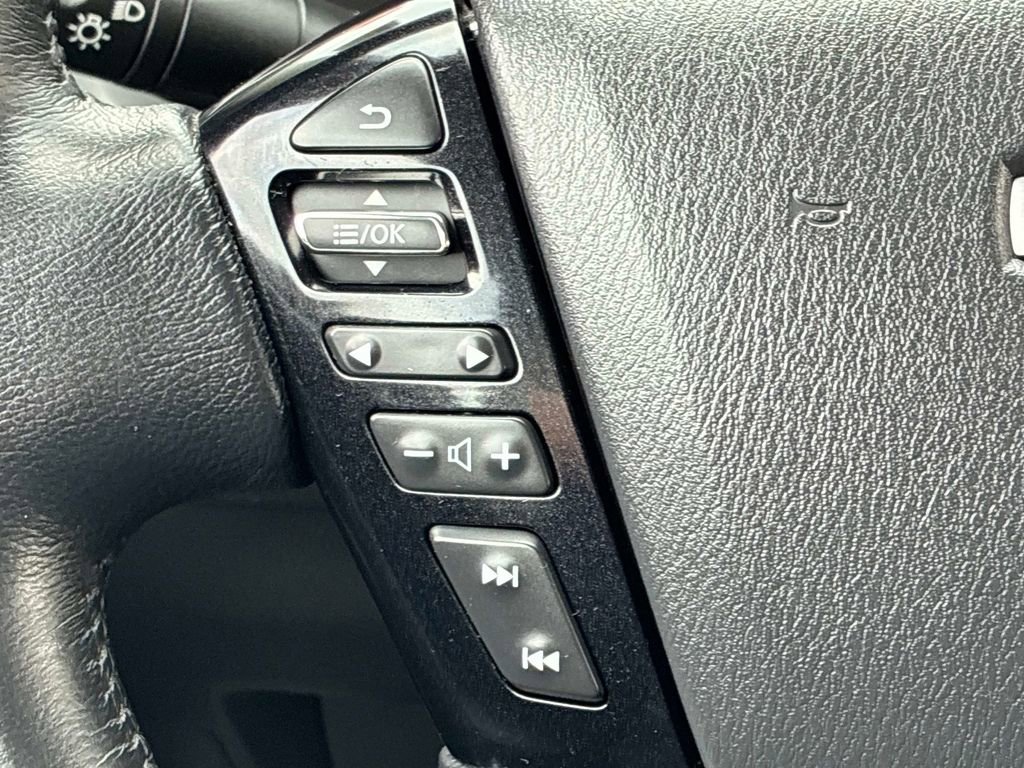 Used 2024 Nissan Armada SV w/ Cargo Package AWD/4WD image 28