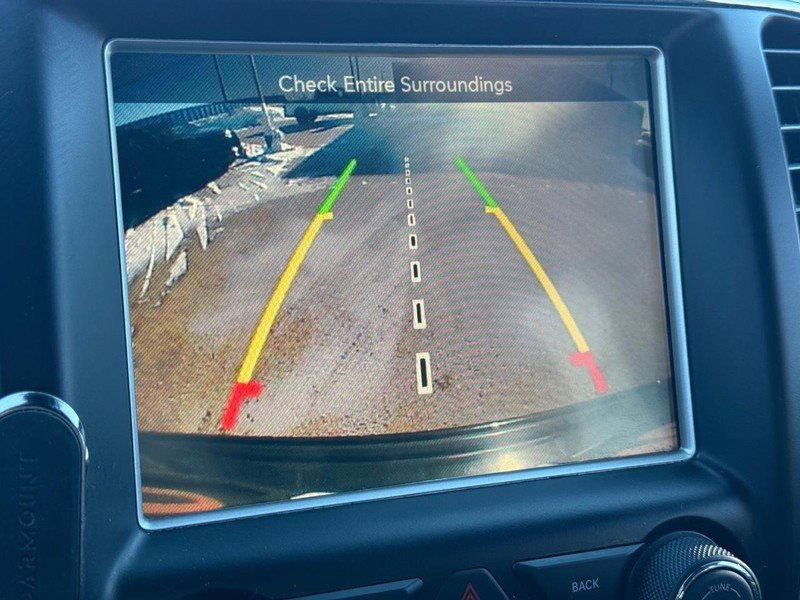 Used 2016 Jeep Grand Cherokee High Altitude image 23